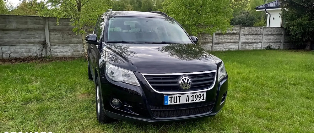 Volkswagen Tiguan cena 29900 przebieg: 194000, rok produkcji 2008 z Uniejów małe 497